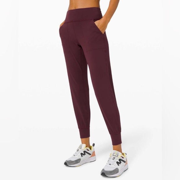 lululemon athletica Pants - Lululemon Align Jogger 28" - Garnet or Cassis?? - size 2